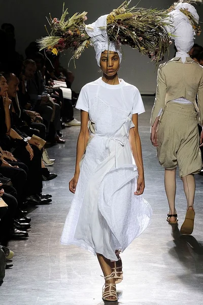 Look 42